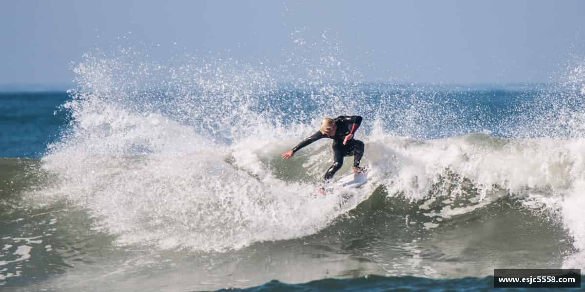 三亿体育科技有限公司为梦想而拼搏，为成功而奋斗。